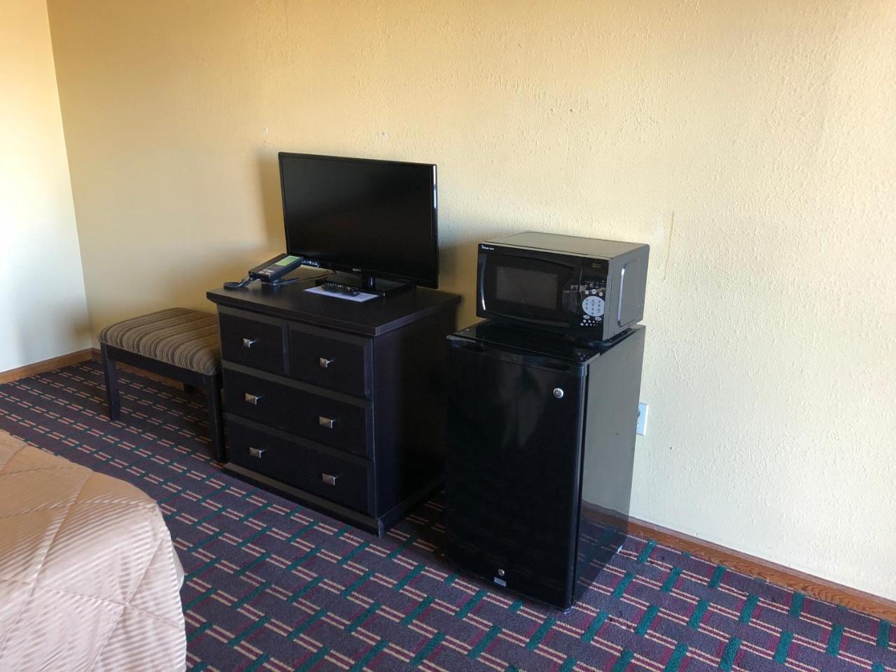 Americas Best Value Inn Maumee/Toledo Exteriér fotografie